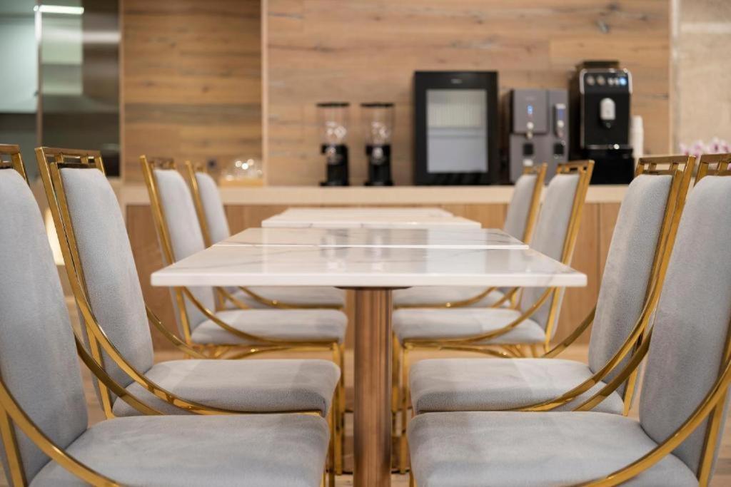 Hound Hotel Yeonsan Пусан Екстер'єр фото