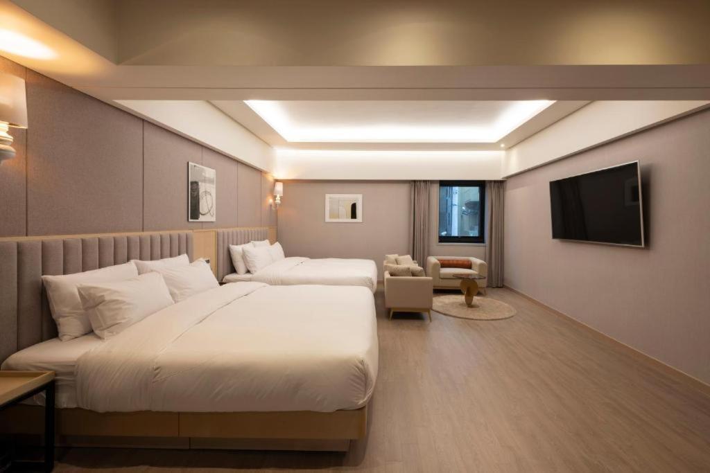 Hound Hotel Yeonsan Пусан Екстер'єр фото